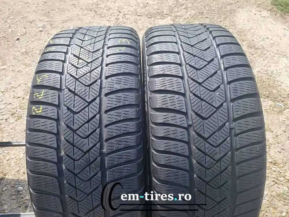 SET 2 Anvelope Iarna 225/45 R18 PIRELLI Sottozero 3 95H - Runflat