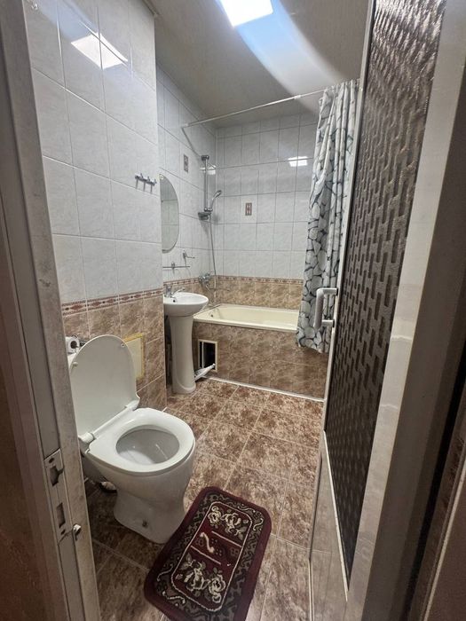 Продажа 3 хона 2 етаж 9 етажл 
Қора қамиш 2/1
Ровиди
Бакон 2*6