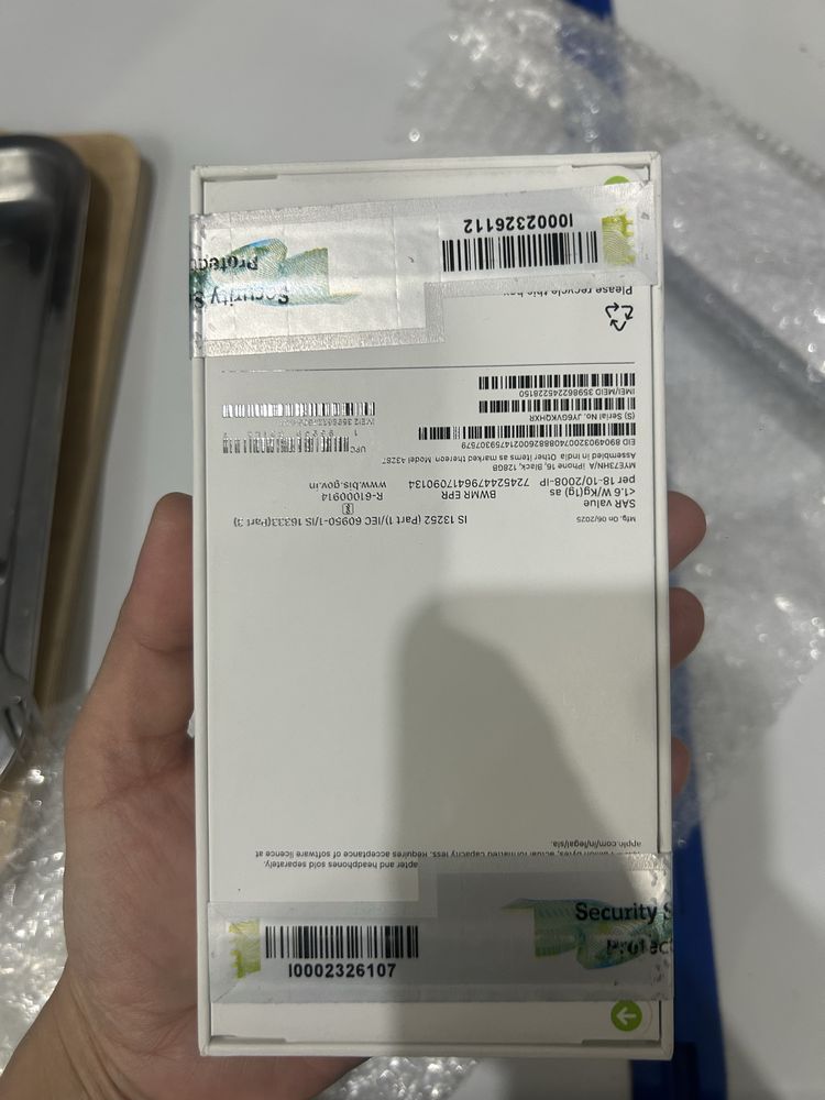 Продам айфон 16 новый