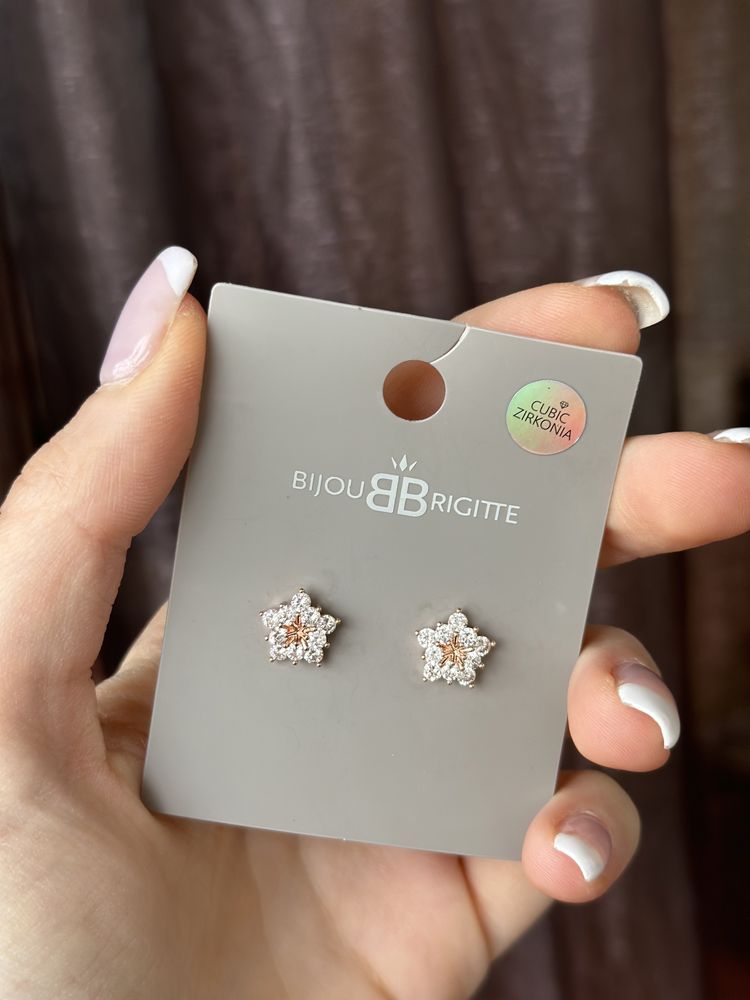 Обеци Bijou Brigitte