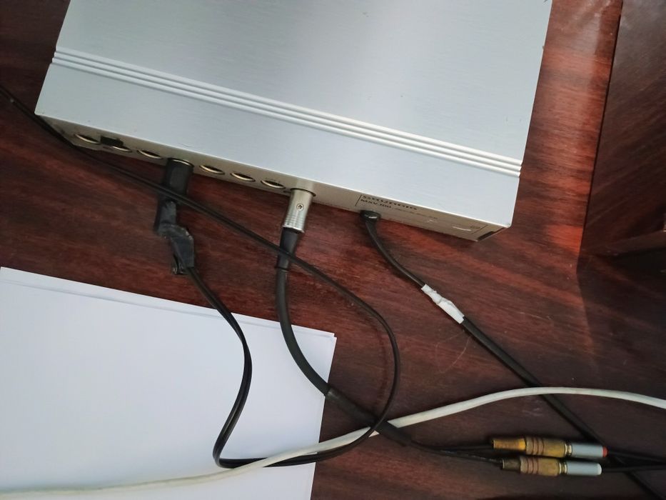 Preamplificator audio vintage Grundig MXV100 HiEnd