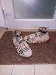 Ghete Burberry 43-44  & parfum mic Cartier cadou