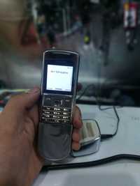 Nokia 8800 sotiladi ideal