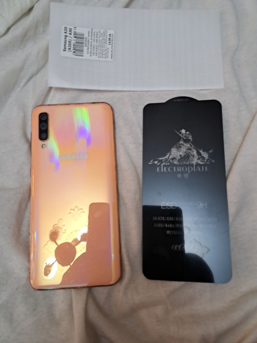 Samsung A50 оранжев