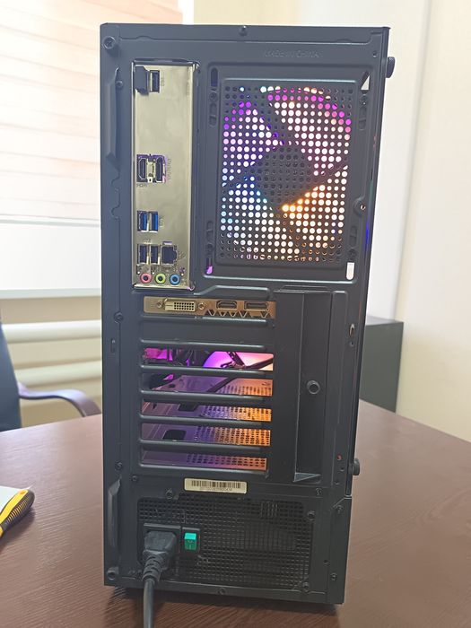 Kompyuter bloki i3-13