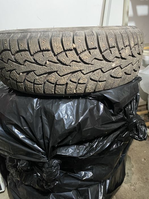 Шины зимние шипованные