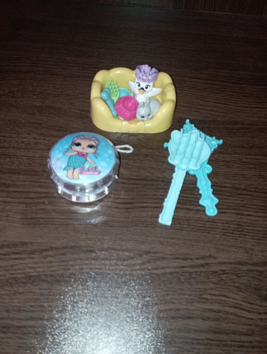 Оригинални кукли Барби