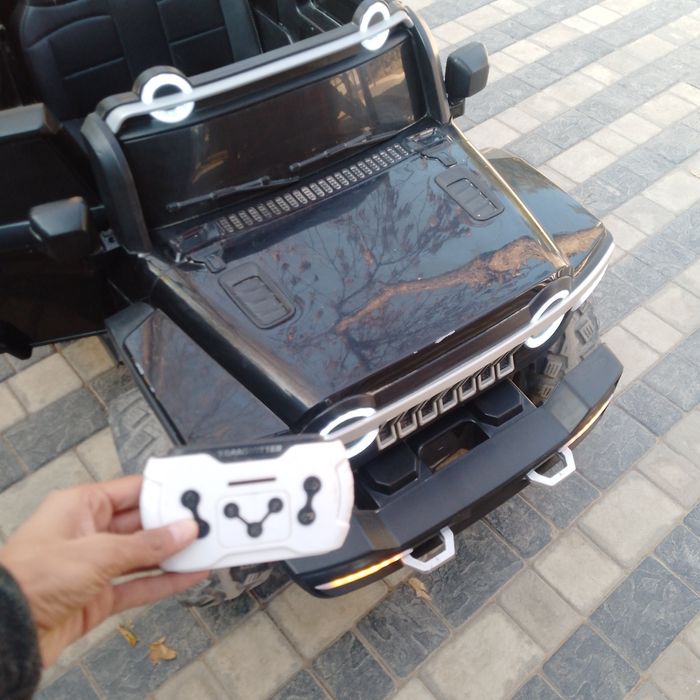 Yangi mashina sotiladi