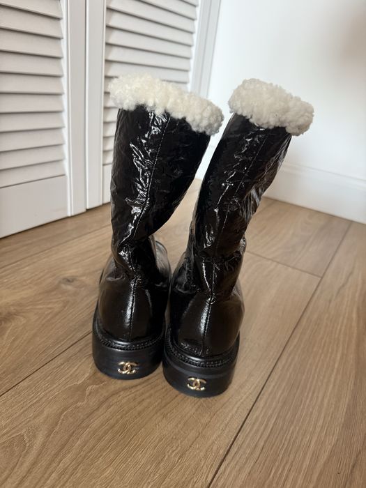Cizme imblanite Chanel marimea 37