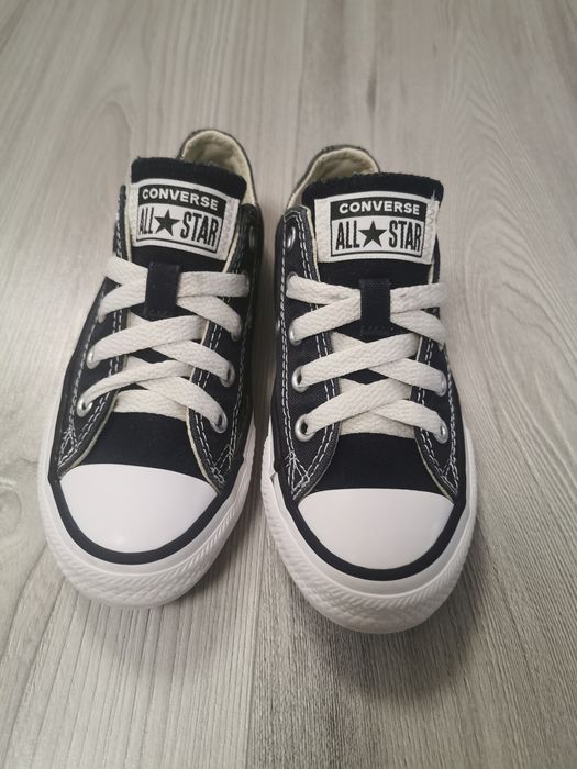 Tenisi Converse mărimea 28