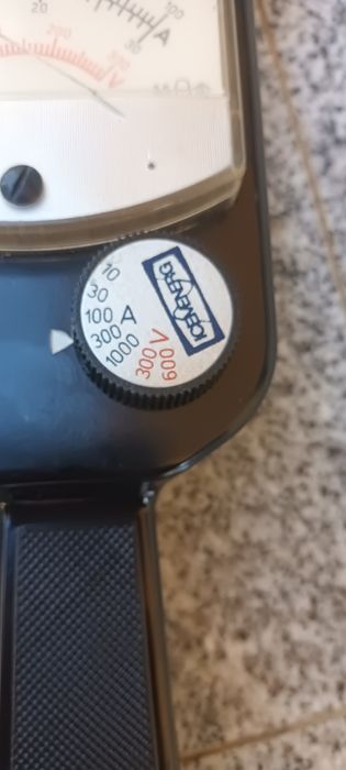 Aparat vechi de măsură