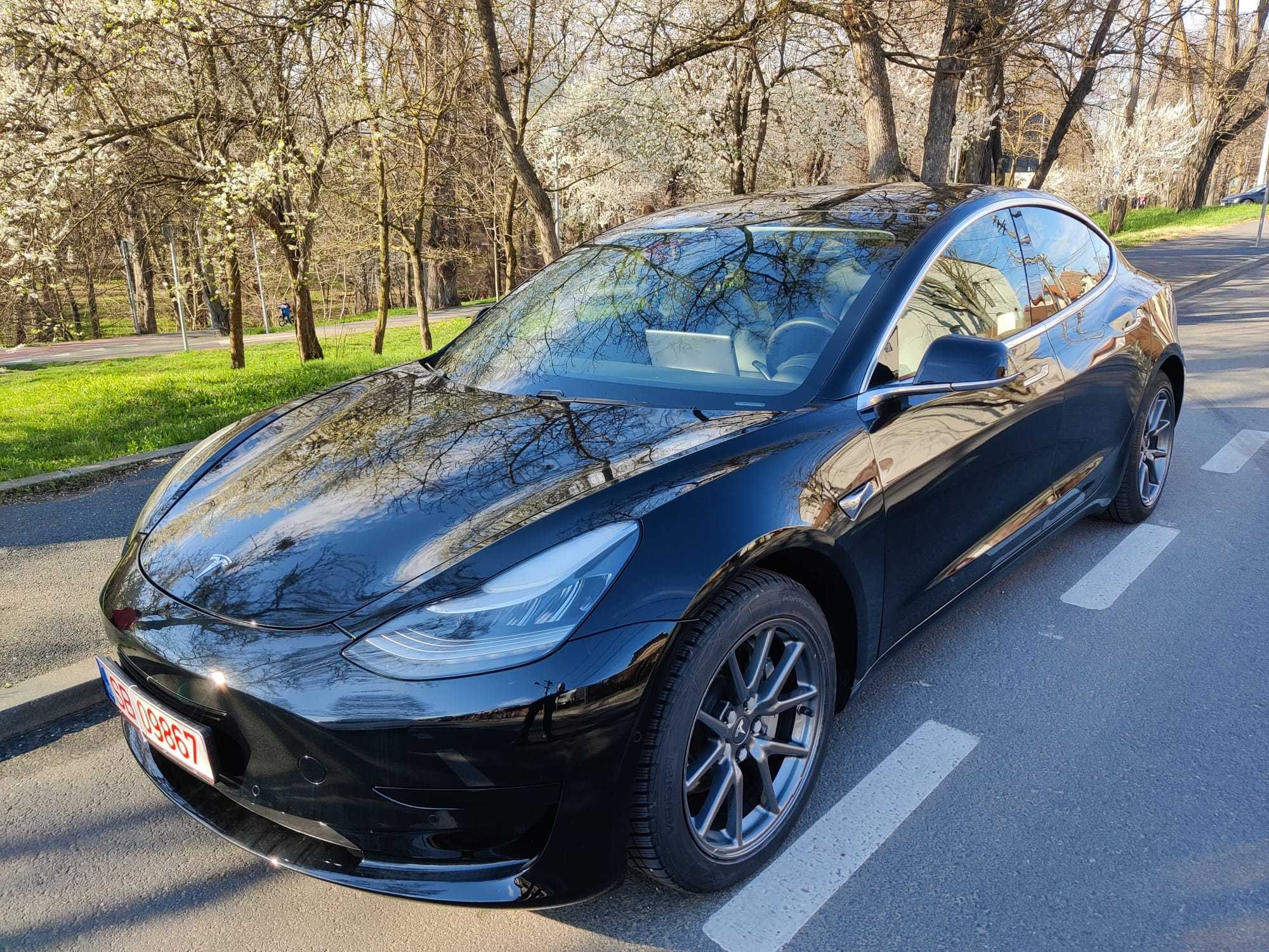 Tesla Model 3 Standard Range Plus stare ireproșabilă