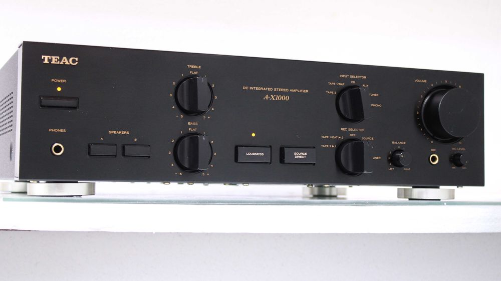 Statie TEAC A-X1000(2x70 W).