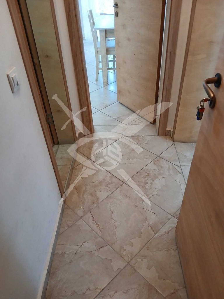Продава се Двустаен апартамент в к.к. Слънчев бряг - 59 кв.м за 1267 €/кв.м - Снимка #4
