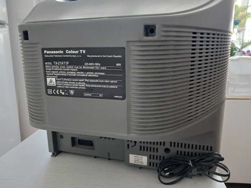 Цветен телевизор Panasonic TX-21AT1P от старите модели-29лв