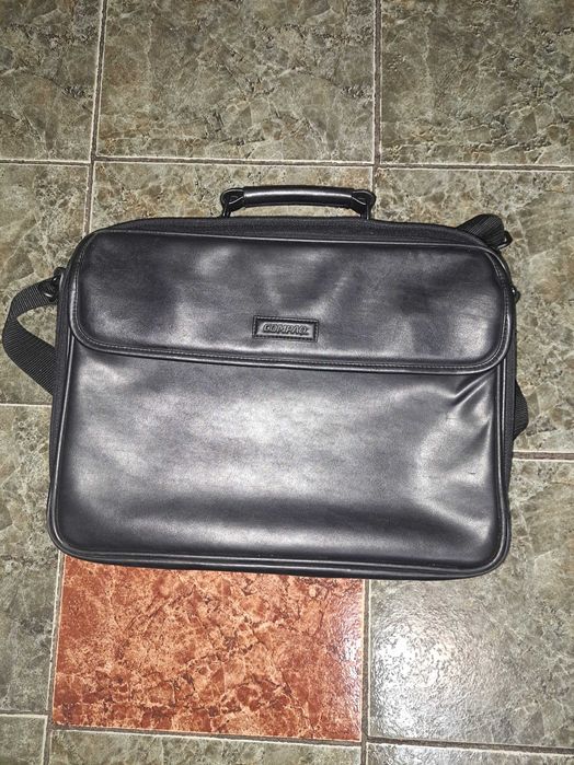 Мъжка  бизнесчанта на АРТ93 , чанта с шифър  и чанта за лаптоп