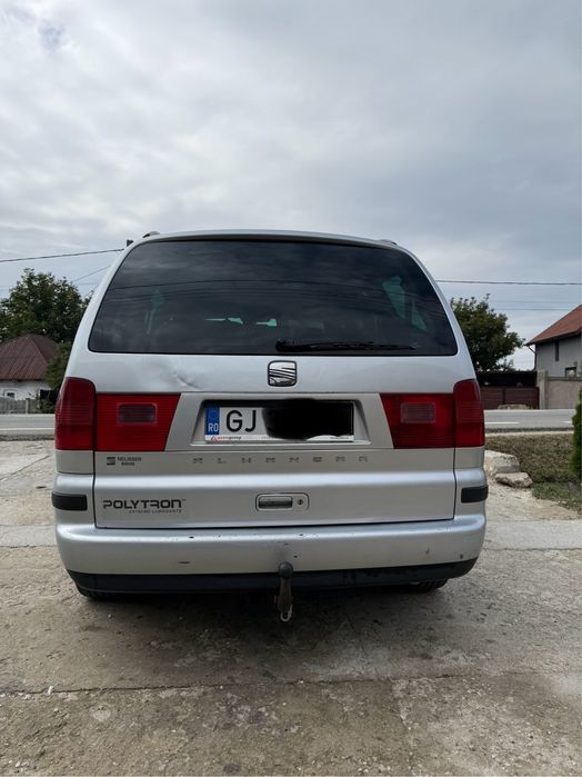 Vând Seat Alhambra 1.9   131