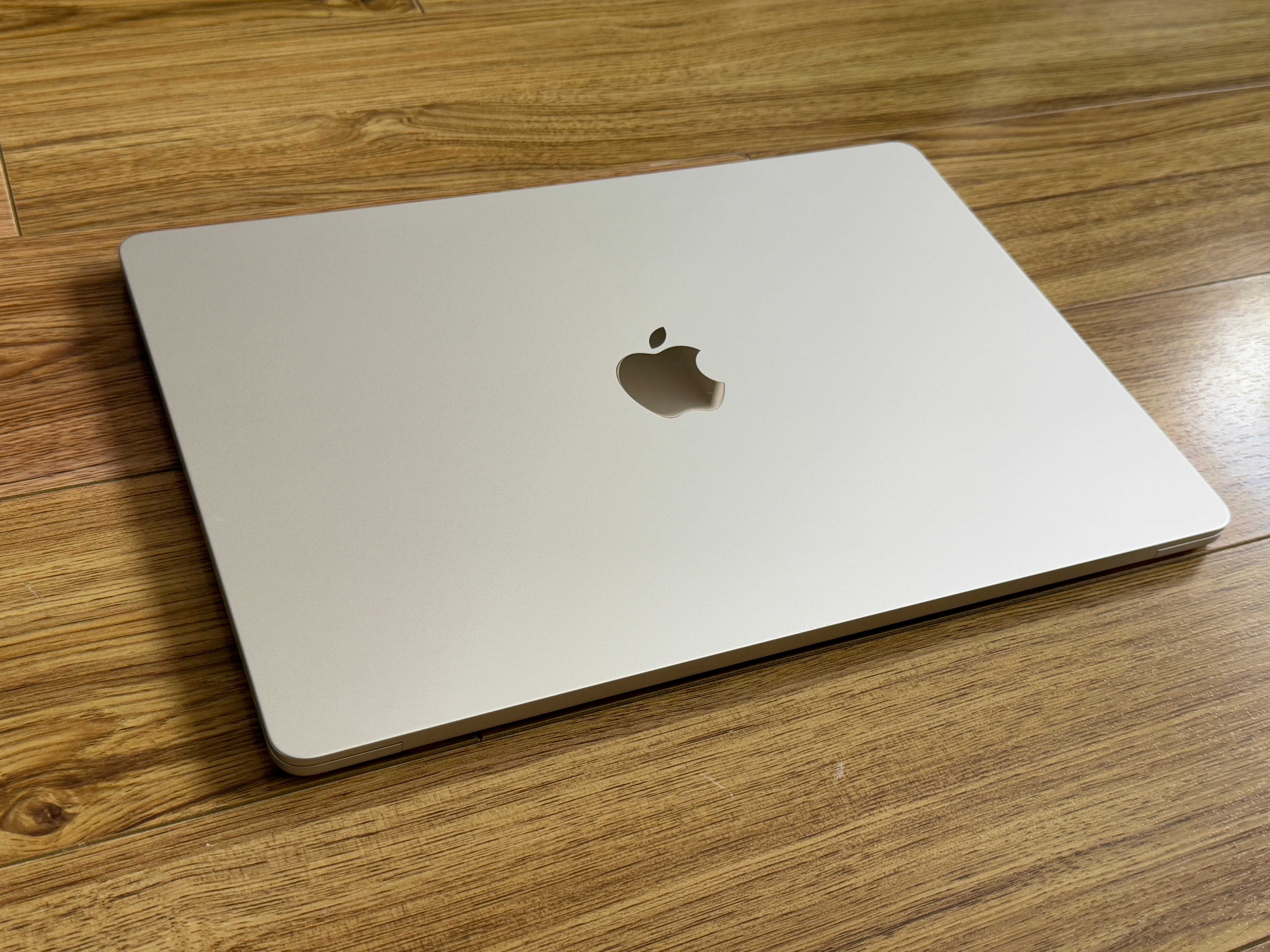 MacBook Air 15 M2`8 CPU/10 GPU/8GB RAM/256GB SSD/Гаранция/Бат 100%-33ц