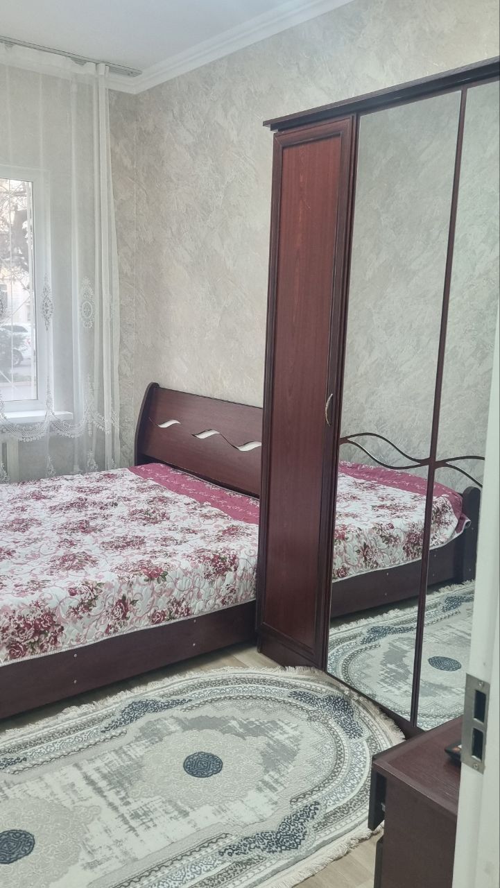 Продаётся спальный гарнитур