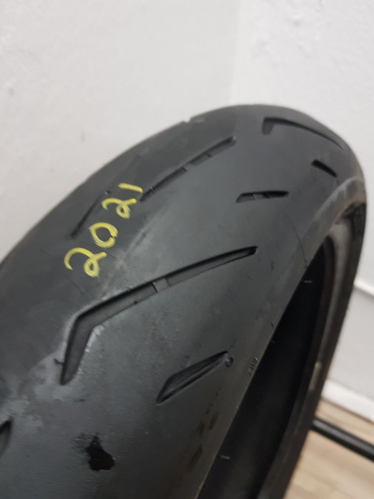 Anvelopa moto 120 70 17 Pirelli corsa 2 dot 2021