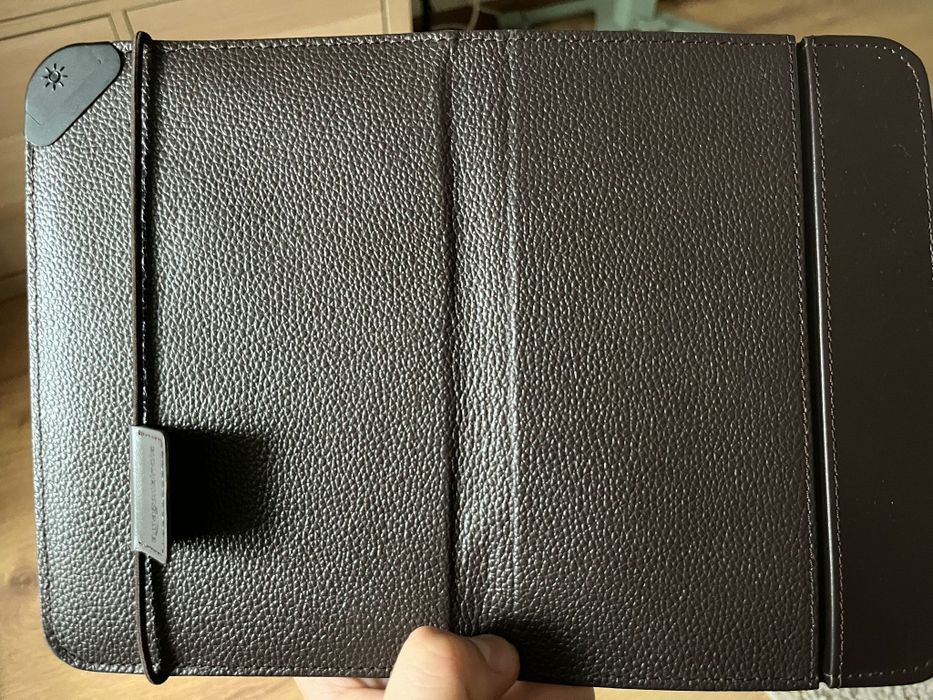 Kindle 3 cu husa originala led