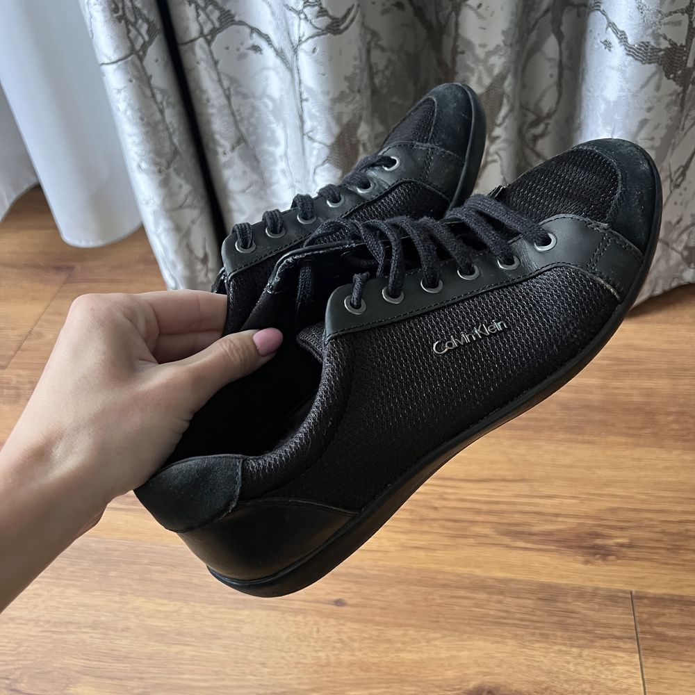 Маркови мъжки мокасини номер 43 Calvin Klein 41 номер