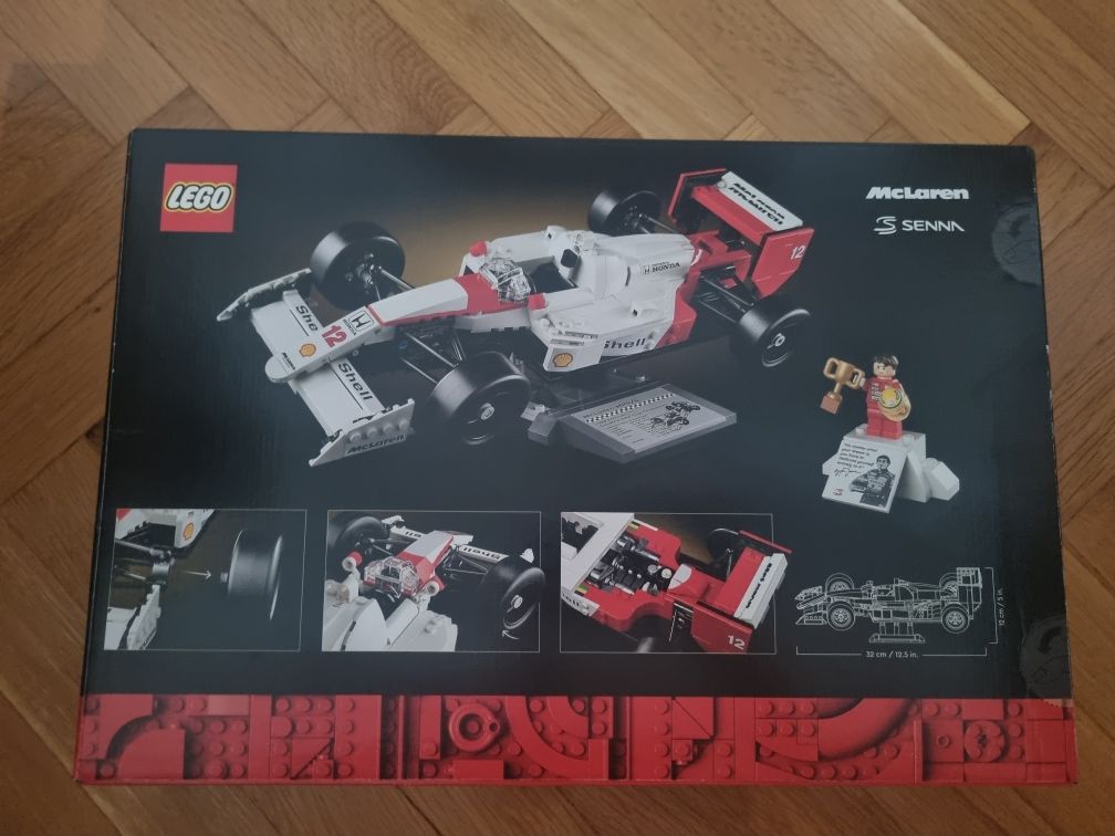 LEGO° Icons 10330- Mclaren МР4/4 и Айртон Сена