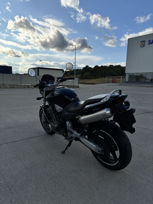 Honda Hornet 900
