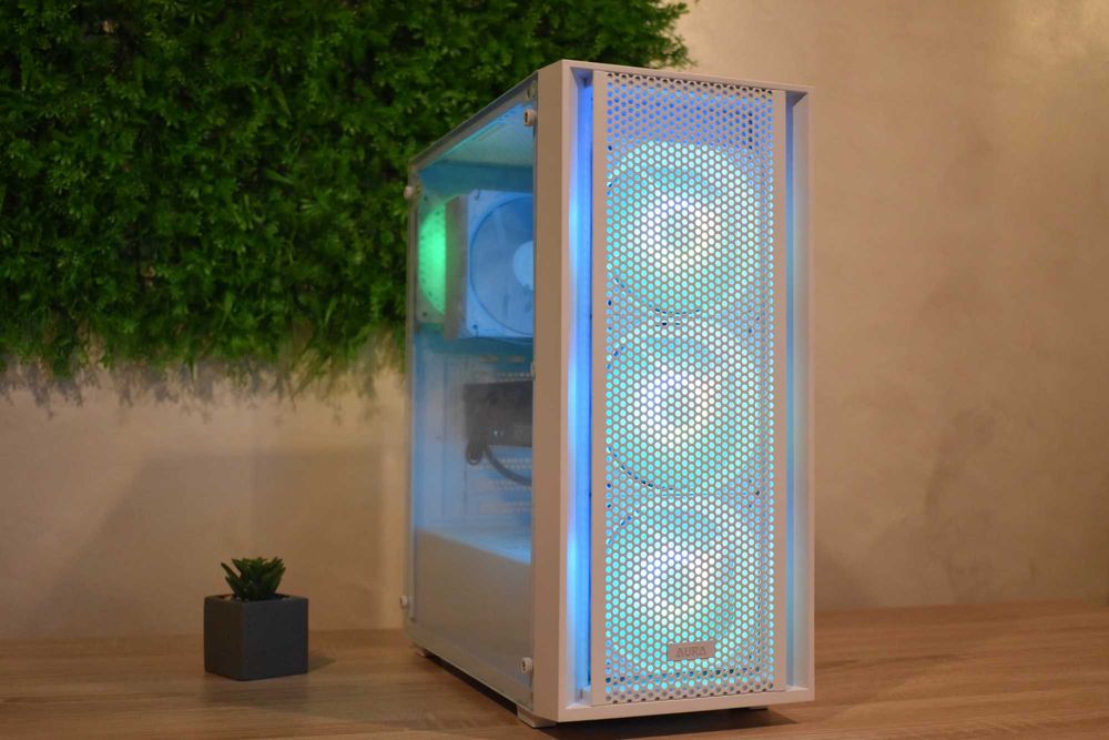 Геймърски Компютър Ryzen 7 3800x | Rtx 3070 | 16GB Ram | В Гаранция!