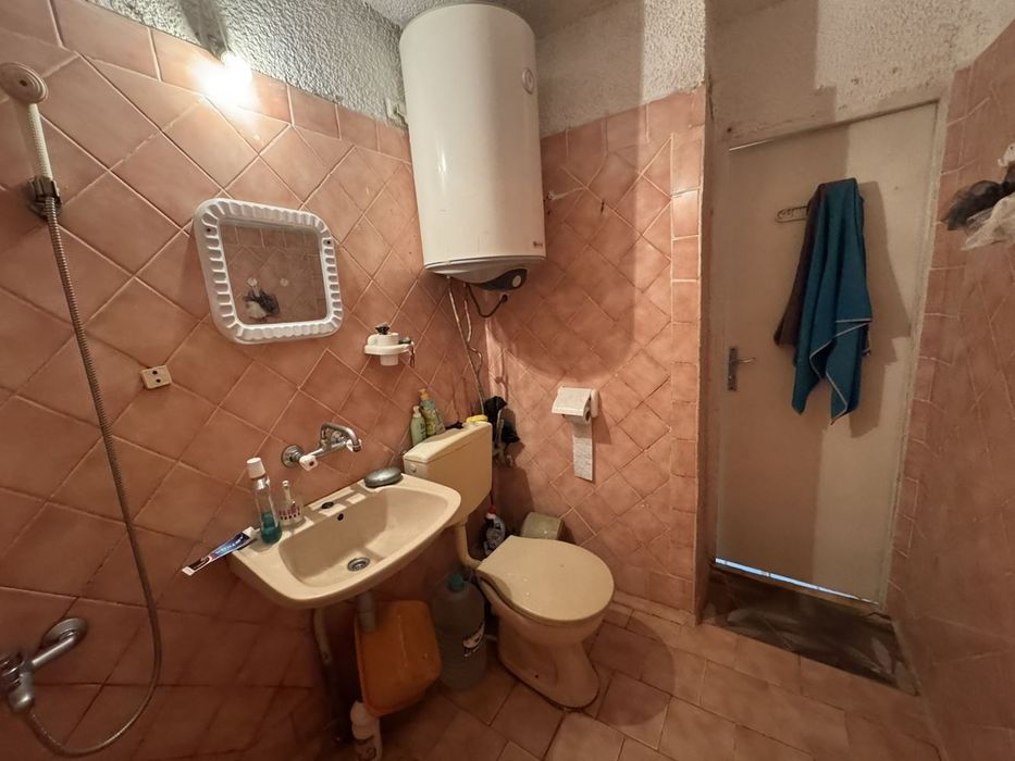 Тристаен апартамент в ж.к. Ботунец 2!