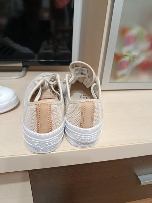 Converse страхотен модел