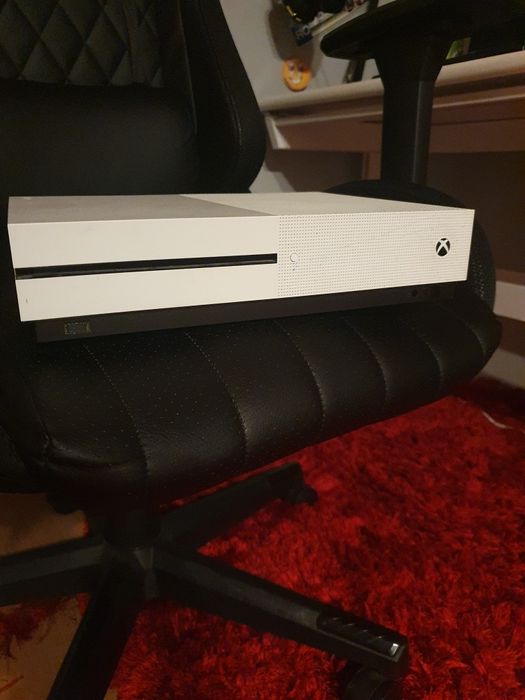 Vand xbox one fara joystick !