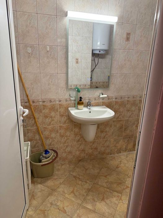 Дава се под наем Двустаен апартамент в Пловдив, Кючук Париж - 70 кв.м за 382.5 € - Снимка #2