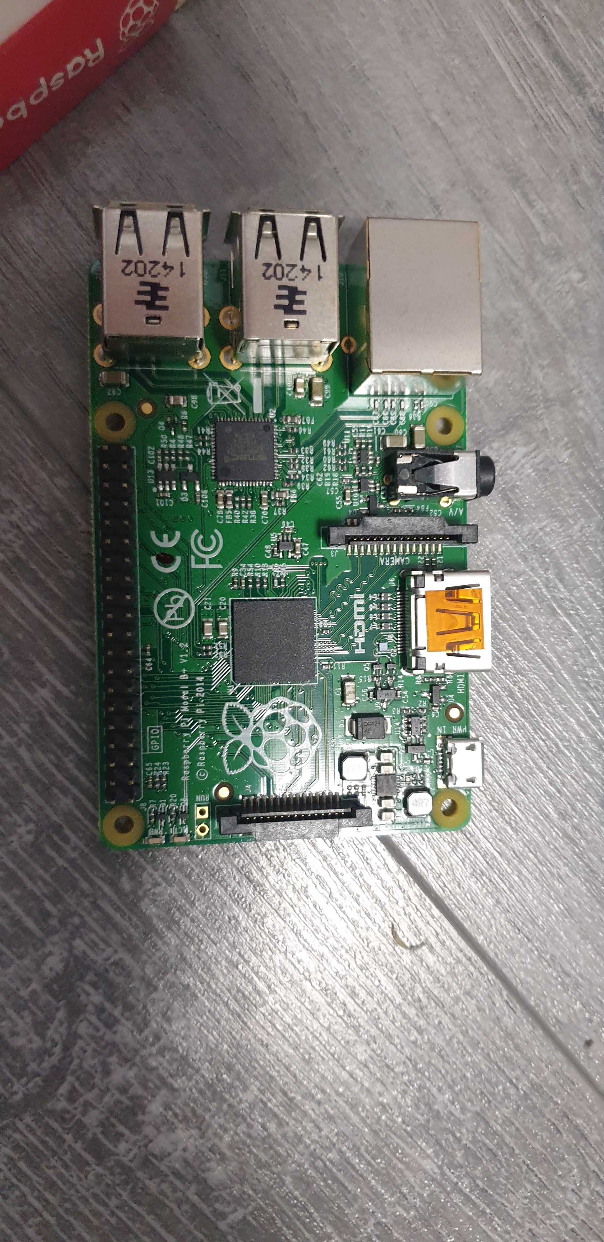 raspberry pi model b+ 512mb