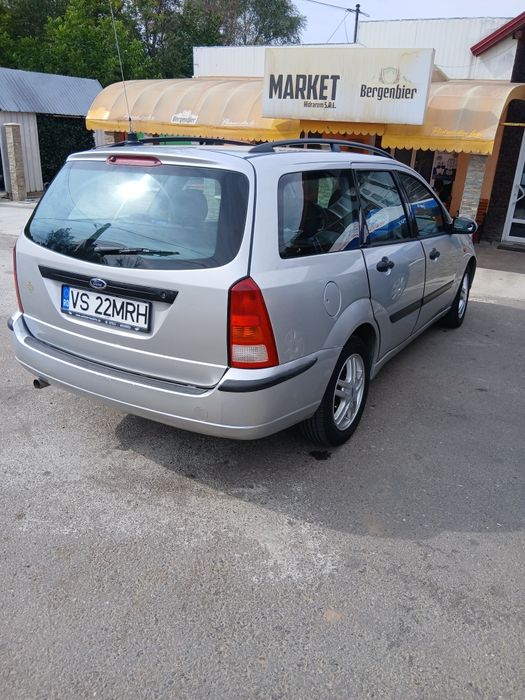 Vând Ford focus 2004 1.8 benzina