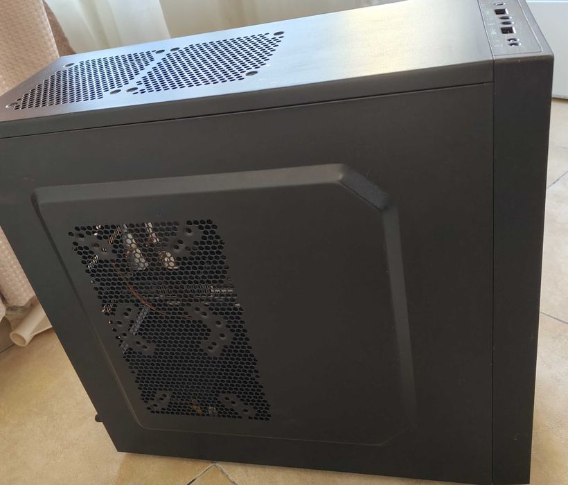 Vând sistem desktop complet, 100% funcțional, Cluj Napoca!