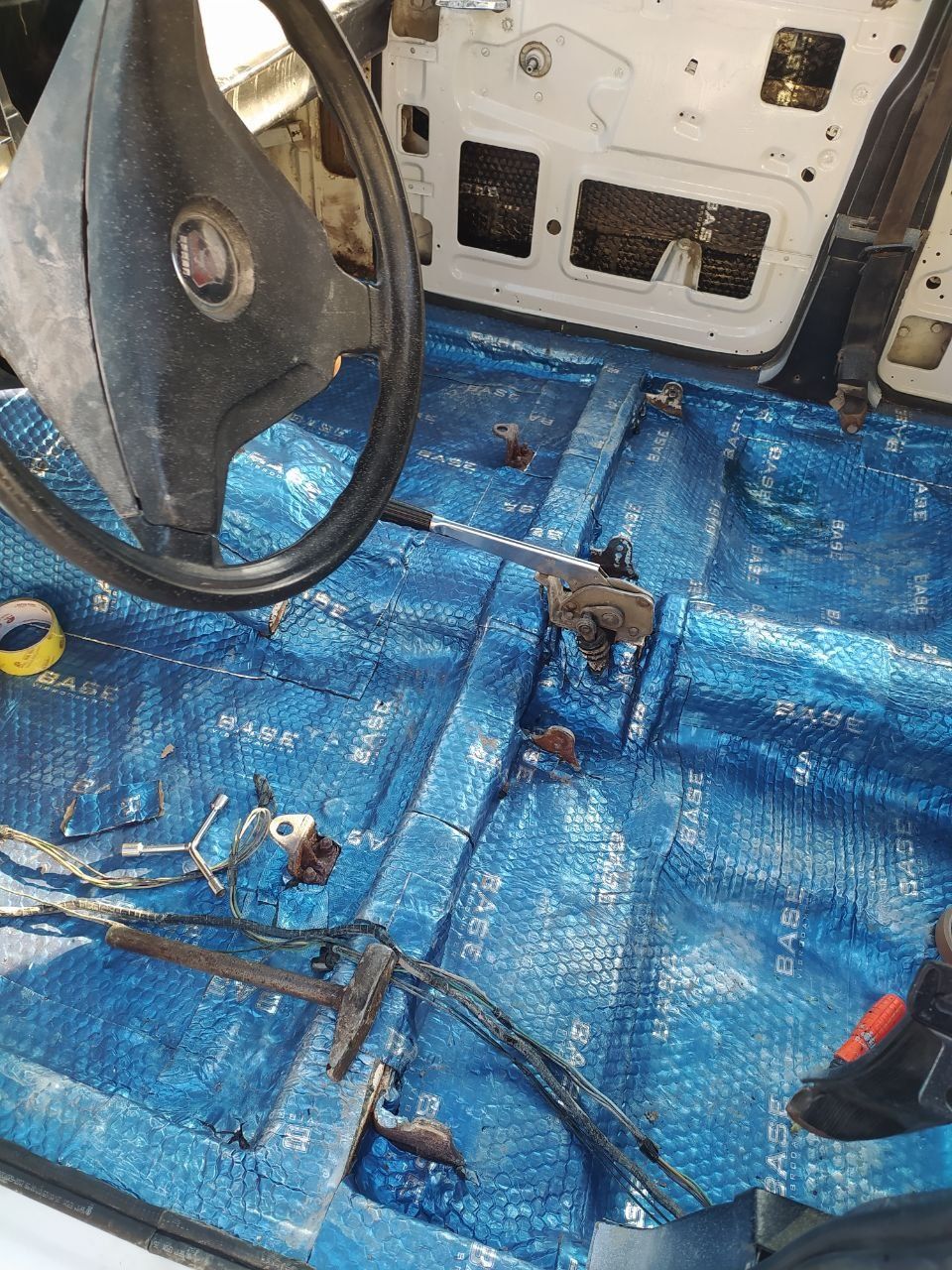 Gaz 2410 sotiladi holati ideal