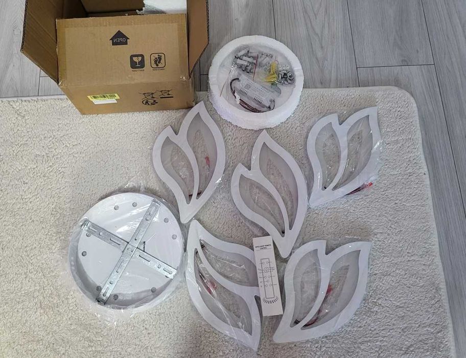 Lustra LED 45W 4200lm 3000-6500k, diverse modele in anunt