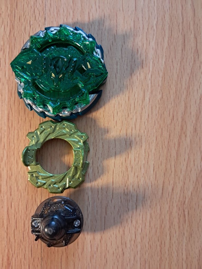 20 beyblade burst бейблейд