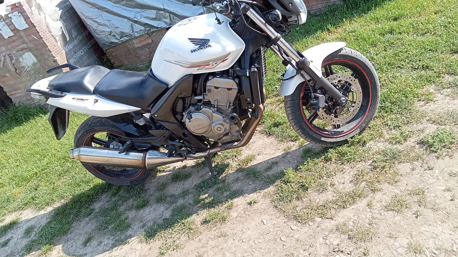 Vând Honda cbf 600N din 2008 (nu Kawasaki, Suzuki,Yamaha)