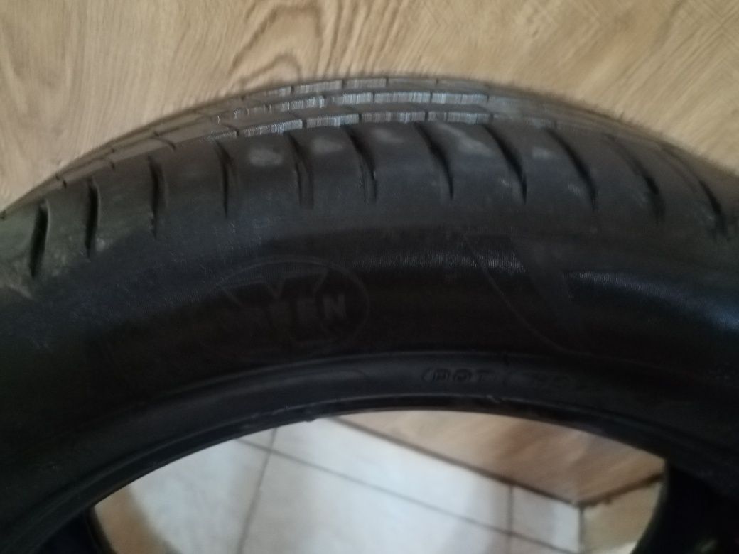 Vand 4 cauciucuri Michelin vara