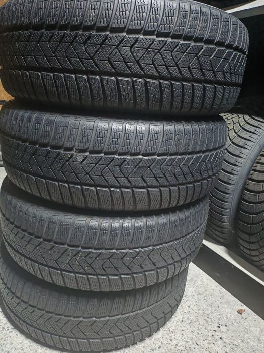 245 50 19,4buc iarnă Pirelli Sottozero RunFlat 7mm,2021