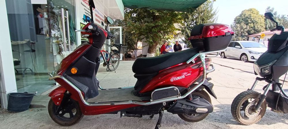 Yamaha elektor skuter