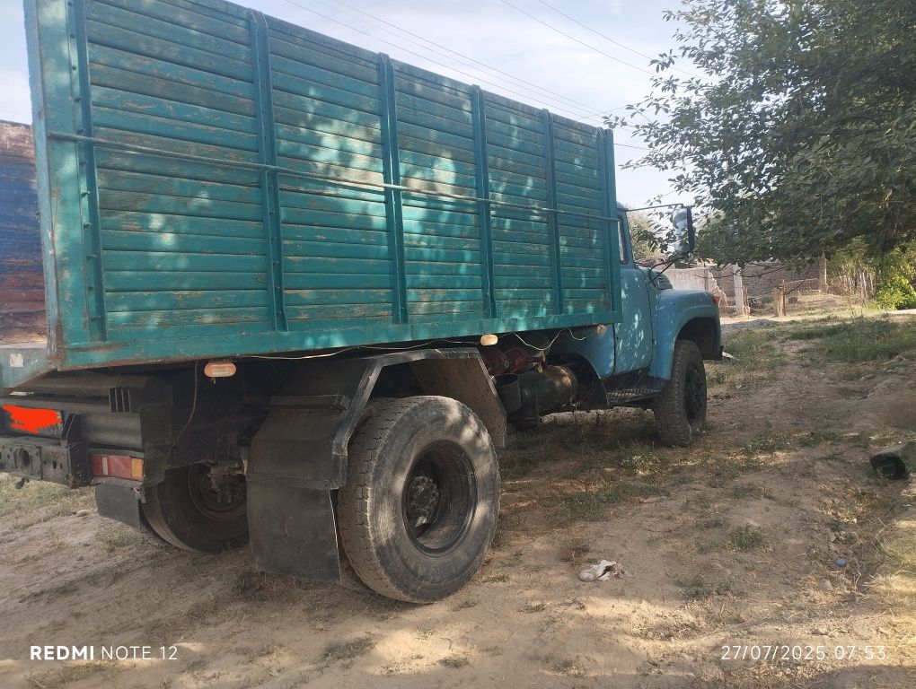 Zil sotiladi holati zor