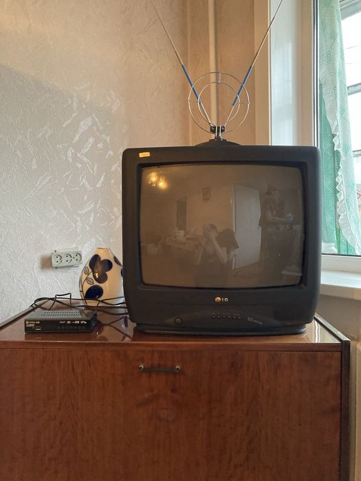 Продам швейную машинку и другое