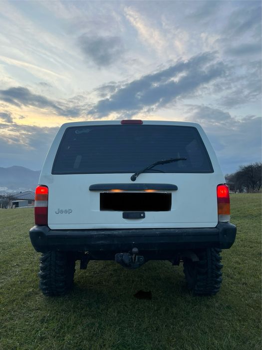 Vand jeep cherokee xj
