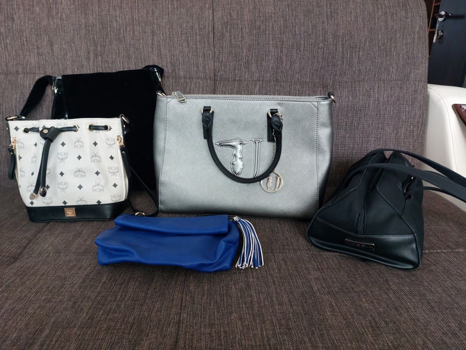 Genți dama diferite modele