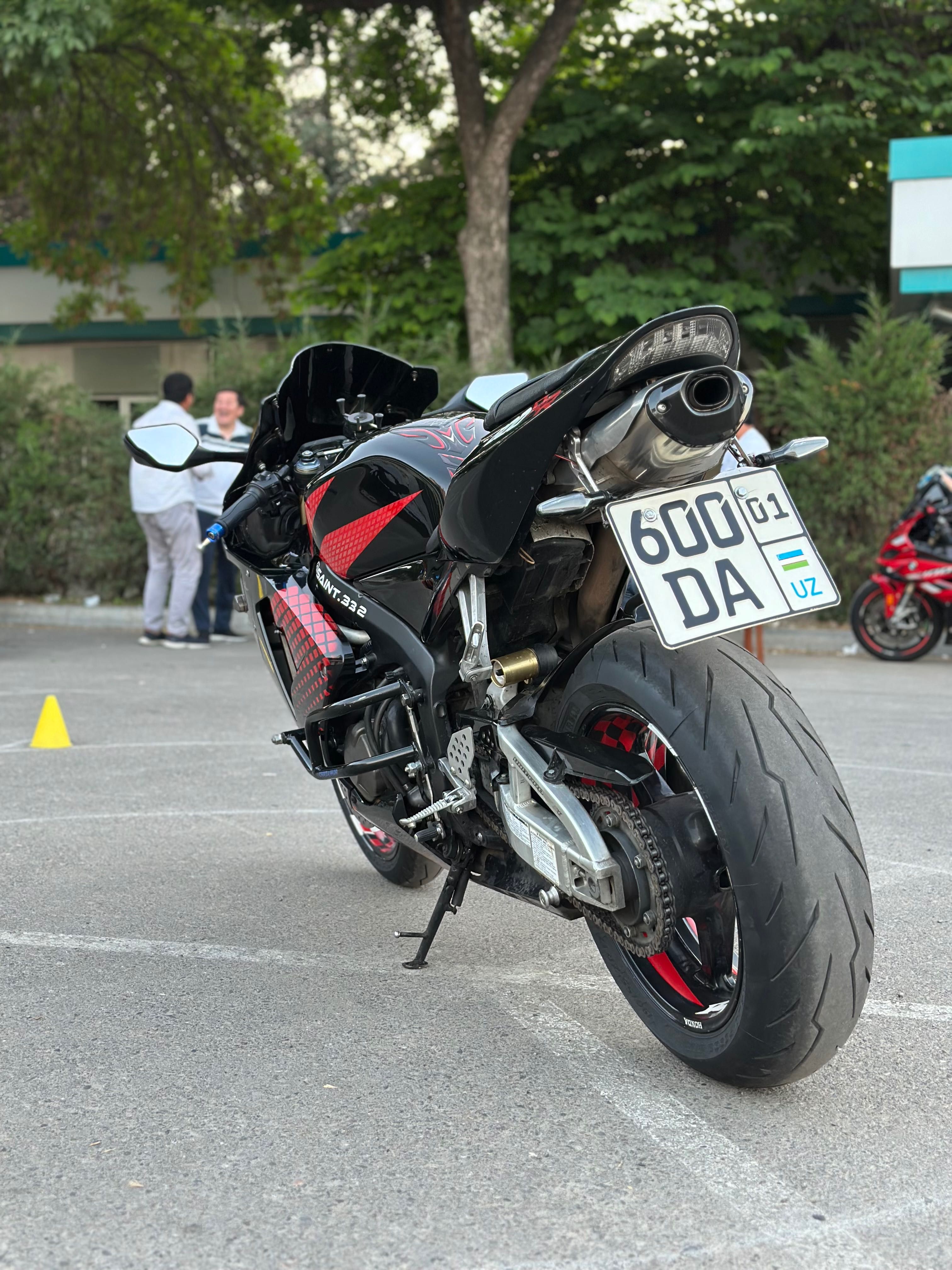 Мотоцикл Honda CBR 600 RR