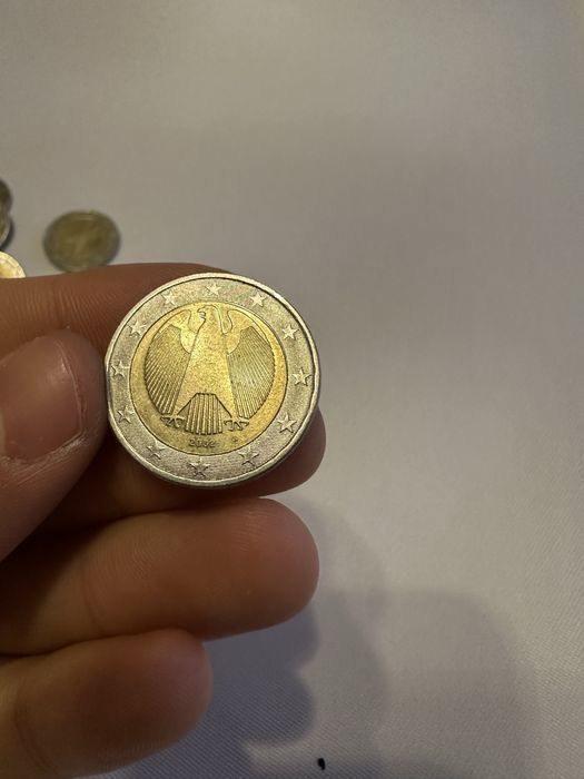 Monede din 2002 rare!11 bucati.