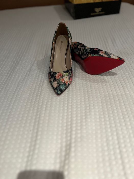 Страхотни обувки на ток